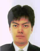 山崎馨