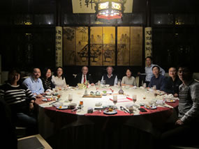 学生主催の謝恩ディナー (academic dinner)